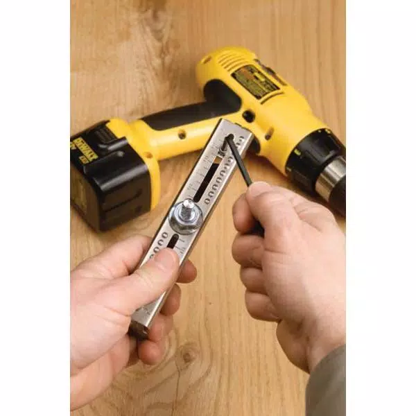 Ideal Adjustable Can Light Hole Saw